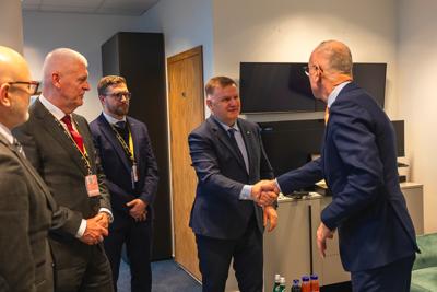 20 listopada 2024 r. w siedzibie Polskich Portów Lotniczych w Warszawie Marszałek Marcin Jabłoński odbył  spotkanie poświęcone rozwojowi lotniska Zielona Góra-Babimost. Omówiono m.in. plany budowy nowego terminala pasażerskiego, rozwój transportu lądowego wokół portu oraz dalsze działania na rzecz zwiększenia jego znaczenia dla regionu.
