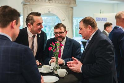 W Zielonej Górze zostało otwarte Regionalne Biuro Handlowe Polskiej Agencji Inwestycji i Handlu. To trzynasta tego typu instytucja w Polsce. Jej działalność zainaugurowano 22 listopada 2024 r.