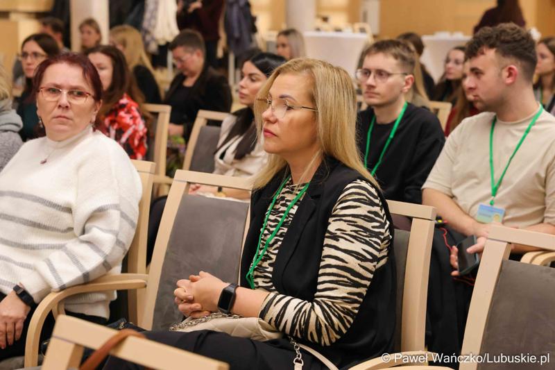 Uczestnicy międzynarodowej konferencji naukowej „Wyzwania psychiatrii dzieci i młodzieży w Europie” w Zielonej Górze