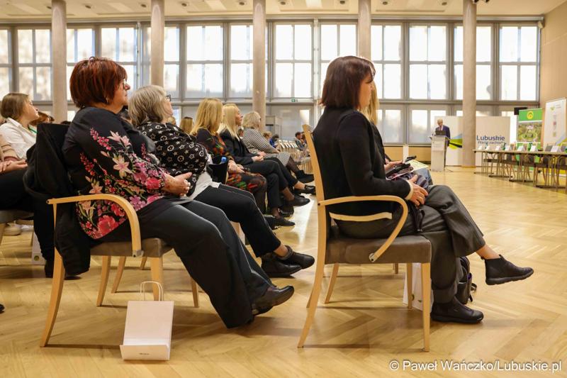 Uczestnicy międzynarodowej konferencji naukowej „Wyzwania psychiatrii dzieci i młodzieży w Europie” w Zielonej Górze