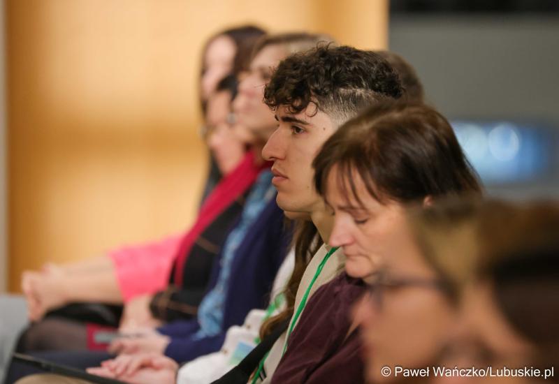 Uczestnicy międzynarodowej konferencji naukowej „Wyzwania psychiatrii dzieci i młodzieży w Europie” w Zielonej Górze
