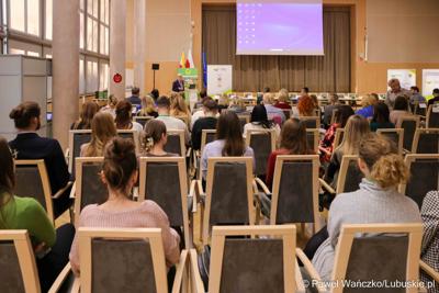 Uczestnicy międzynarodowej konferencji naukowej „Wyzwania psychiatrii dzieci i młodzieży w Europie” w Zielonej Górze