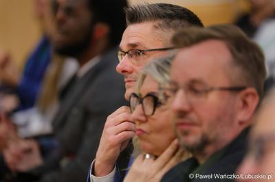 Uczestnicy międzynarodowej konferencji naukowej „Wyzwania psychiatrii dzieci i młodzieży w Europie” w Zielonej Górze
