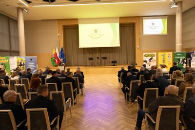 4 grudnia 2024 r. w urzędzie marszałkowskim w Zielonej Górze odbyła się uroczystość 30-lecia Lubuskiego Związku Hodowców Bydła. Jubileuszu pogratulował członek Zarządu Województwa Lubuskiego Zbigniew Kołodziej. 