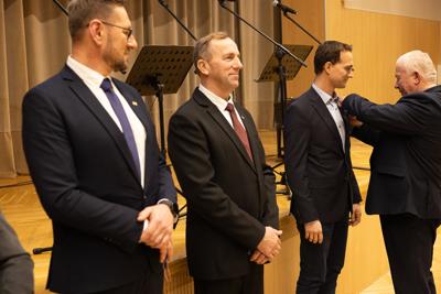 4 grudnia 2024 r. w urzędzie marszałkowskim w Zielonej Górze odbyła się uroczystość 30-lecia Lubuskiego Związku Hodowców Bydła. Jubileuszu pogratulował członek Zarządu Województwa Lubuskiego Zbigniew Kołodziej. 