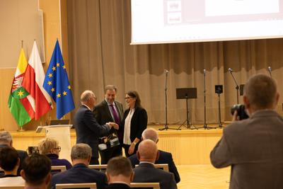 4 grudnia 2024 r. w urzędzie marszałkowskim w Zielonej Górze odbyła się uroczystość 30-lecia Lubuskiego Związku Hodowców Bydła. Jubileuszu pogratulował członek Zarządu Województwa Lubuskiego Zbigniew Kołodziej. 