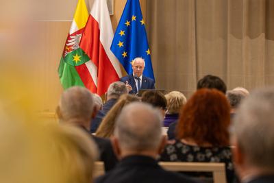 4 grudnia 2024 r. w urzędzie marszałkowskim w Zielonej Górze odbyła się uroczystość 30-lecia Lubuskiego Związku Hodowców Bydła. Jubileuszu pogratulował członek Zarządu Województwa Lubuskiego Zbigniew Kołodziej. 