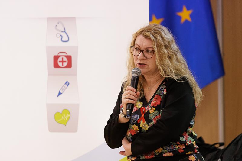 W związku ze Światowym Dniem AIDS 3 grudnia 2024 r. w Urzędzie Marszałkowskim odbyła się konferencja dla nauczycieli i uczniów szkół ponadpodstawowych z woj. lubuskiego. Poprowadziło ją Towarzystwo Rozwoju Rodziny w Zielonej Górze.