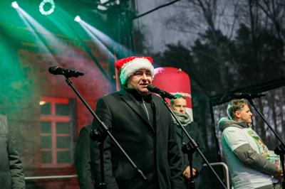 Odwiedzenie jarmarku „Idą Święta!” było nie tylko okazją do spędzenia wspólnego czasu w świątecznej atmsferze, ale również do zakupu wyjątkowych prezentów