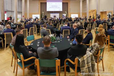 Gospodarcza inauguracja roku 2025 w Sali Kolumnowej Urzędu Marszałkowskiego Województwa Lubuskiego w Zielonej Górze