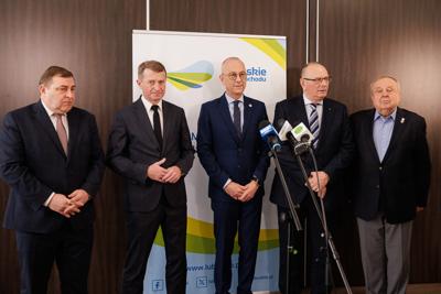 30 stycznia 2025 r. w Lubniewicach Zarząd Województwa Lubuskiego i parlamentarzyści rozmawiali z wiceministrem sportu i turystyki Ireneuszem Rasiem nt. założeń programu rozwoju infrastruktury sportowej