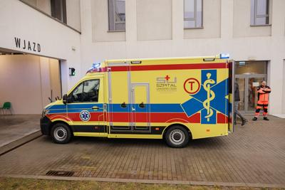 Szpital Uniwersytecki w Zielonej Górze ma nową karetkę pediatryczną. Przekazanie sprzętu zakupionego w ramach dotacji z budżetu Województwa Lubuskiego odbyło się w piątek, 31 stycznia 2025 r. 