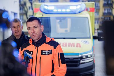 Szpital Uniwersytecki w Zielonej Górze ma nową karetkę pediatryczną. Przekazanie sprzętu zakupionego w ramach dotacji z budżetu Województwa Lubuskiego odbyło się w piątek, 31 stycznia 2025 r. 