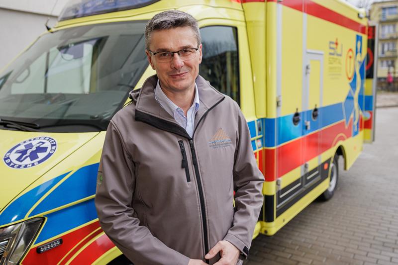 Szpital Uniwersytecki w Zielonej Górze ma nową karetkę pediatryczną. Przekazanie sprzętu zakupionego w ramach dotacji z budżetu Województwa Lubuskiego odbyło się w piątek, 31 stycznia 2025 r.