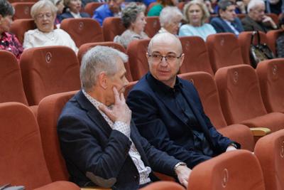 Burmistrz Sulechowa Wojciech Sołtys złożył mieszkańcom życzenia na 2025 rok, podsumował zadania zrealizowane w roku poprzednim i zaprezentował projekty na przyszłość