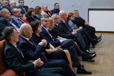 Burmistrz Sulechowa Wojciech Sołtys złożył mieszkańcom życzenia na 2025 rok, podsumował zadania zrealizowane w roku poprzednim i zaprezentował projekty na przyszłość