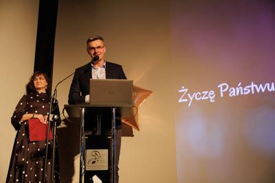 Burmistrz Sulechowa Wojciech Sołtys złożył mieszkańcom życzenia na 2025 rok, podsumował zadania zrealizowane w roku poprzednim i zaprezentował projekty na przyszłość