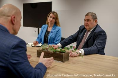 Spotkanie wicemarszałka Grzegorza Potęgi z przedstawicielami klubów sportowych  