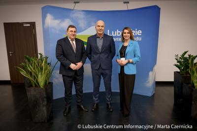 Spotkanie wicemarszałka Grzegorza Potęgi z przedstawicielami klubów sportowych  