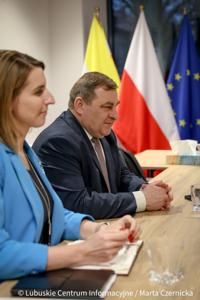 Spotkanie wicemarszałka Grzegorza Potęgi z przedstawicielami klubów sportowych  