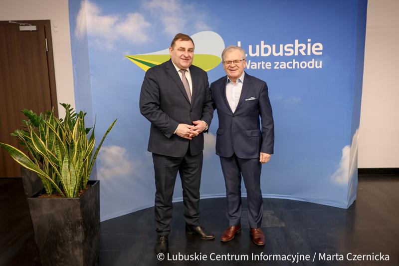 Spotkanie wicemarszałka Grzegorza Potęgi z przedstawicielami klubów sportowych