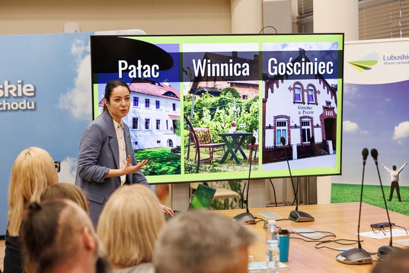 5 lutego w Sali Prasowej rozmawialiśmy o nowej inicjatywie – tworzeniu szlaków kulinarnych w naszym regionie. To szansa na promocję lokalnych smaków i tradycji, ale też impuls dla turystyki i rozwoju małych producentów.
