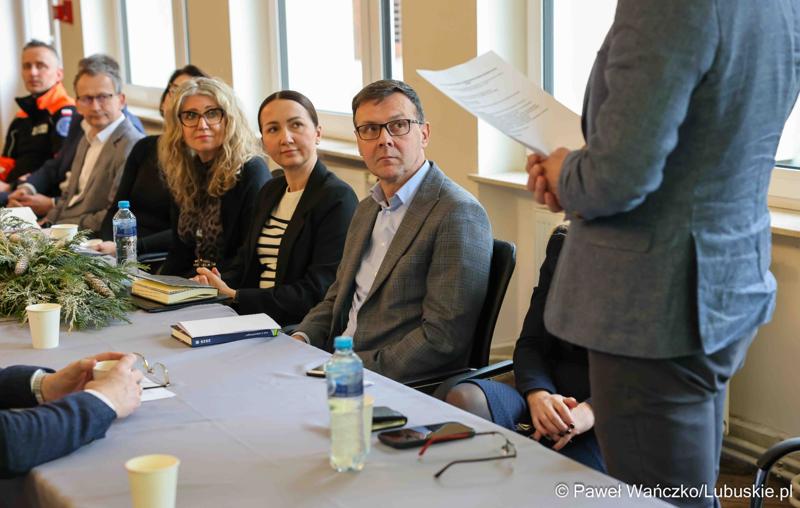 Spotkanie wicemarszałka województwa lubuskiego Sebastiana Ciemnoczołowskiego z przedstawicielami lubuskich jednostek ochrony zdrowia.