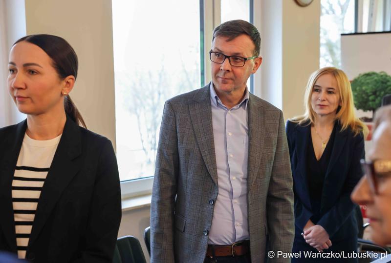 Spotkanie wicemarszałka województwa lubuskiego Sebastiana Ciemnoczołowskiego z przedstawicielami lubuskich jednostek ochrony zdrowia.