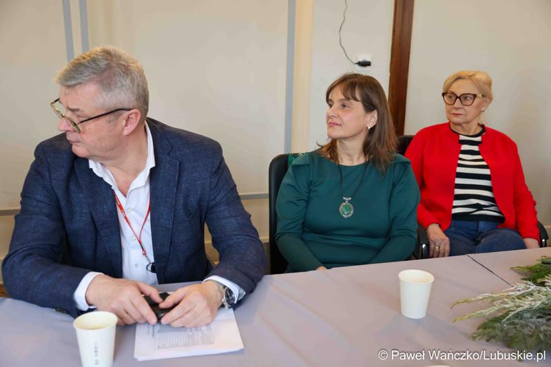 Spotkanie wicemarszałka województwa lubuskiego Sebastiana Ciemnoczołowskiego z przedstawicielami lubuskich jednostek ochrony zdrowia.