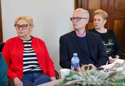 Spotkanie wicemarszałka województwa lubuskiego Sebastiana Ciemnoczołowskiego z przedstawicielami lubuskich jednostek ochrony zdrowia.