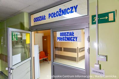 Poradnia ginekologiczna w Dobiegniewie działa od października 2024 r., a już cieszy się ogromnym zainteresowaniem. Usługi w Dobiegniewie realizuje Szpital Powiatowy w Drezdenku, funkcjonujący w ramach Powiatowego Centrum Zdrowia. 