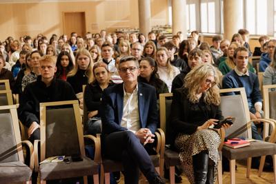      LUBUSKIE OBCHODY OGÓLNOPOLSKIEGO DNIA TRANSPLANTACJI 

26 stycznia obchodzimy ogólnopolski dzień transplantacji, ustanowiony z okazji pierwszego udanego przeszczepu nerki w 1966 roku w I Klinice Chirurgicznej Akademii Medycznej w Warszawie. Lubuskie obchody zostały przeniesione na 19 lutego br. z uwagi na okres ferii zimowych
