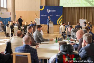 Regionalny panel ekspercki, w Urzędzie Marszałkowskim w Zielonej Górze, dot. projektu Zintegrowana Sieć Kolejowa