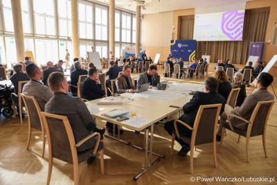 Regionalny panel ekspercki, w Urzędzie Marszałkowskim w Zielonej Górze, dot. projektu Zintegrowana Sieć Kolejowa