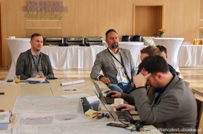 Regionalny panel ekspercki, w Urzędzie Marszałkowskim w Zielonej Górze, dot. projektu Zintegrowana Sieć Kolejowa