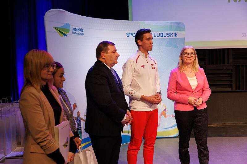 Uroczystość wręczenia stypendiów sportowych Marszałka Województwa Lubuskiego oraz podsumowania współzawodnictwa sportowego za 2024 r.