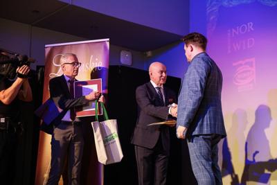 27 lutego 2025 roku, podczas uroczystej gali w Bibliotece Norwida w Zielonej Górze, ogłoszono laureatów Lubuskich Wawrzynów 2024