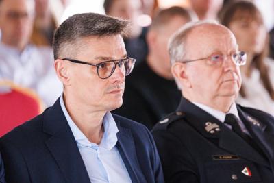 Urząd Marszałkowski Województwa Lubuskiego konsekwentnie wspiera Ochotnicze Straże Pożarne, zapewniając środki na rozwój i modernizację jednostek. Podczas spotkania omówiono możliwości finansowania OSP
