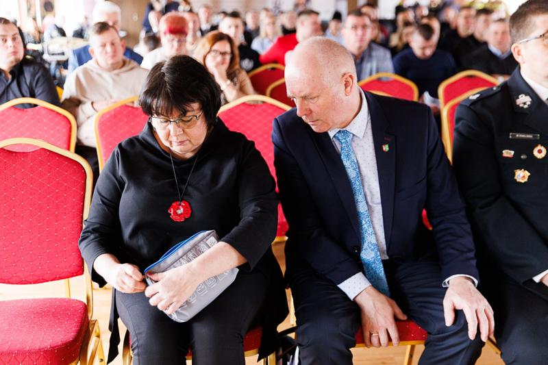 Urząd Marszałkowski Województwa Lubuskiego konsekwentnie wspiera Ochotnicze Straże Pożarne, zapewniając środki na rozwój i modernizację jednostek. Podczas spotkania omówiono możliwości finansowania OSP