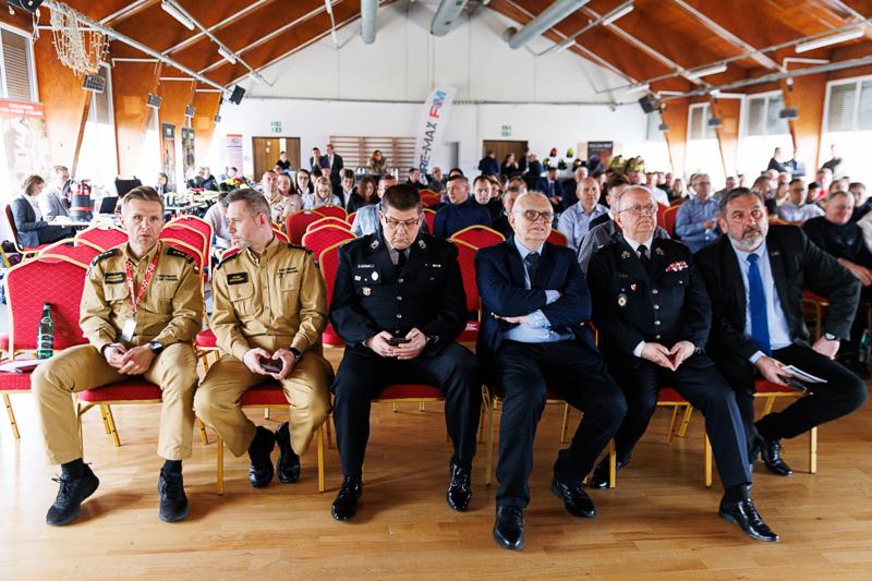 Urząd Marszałkowski Województwa Lubuskiego konsekwentnie wspiera Ochotnicze Straże Pożarne, zapewniając środki na rozwój i modernizację jednostek. Podczas spotkania omówiono możliwości finansowania OSP