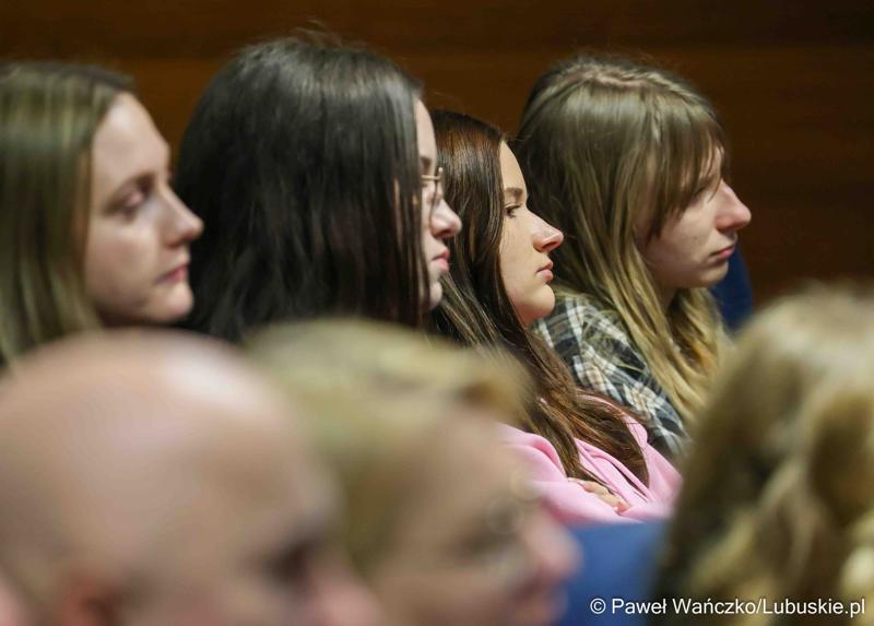 Uczestnicy konferencji pn. Współczesne wyzwania dla ochrony ludności, w Akademii im. Jakuba z Paradyża w Gorzowie Wlkp.