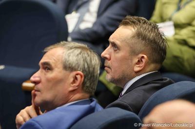 Uczestnicy konferencji pn. Współczesne wyzwania dla ochrony ludności, w Akademii im. Jakuba z Paradyża w Gorzowie Wlkp. 
