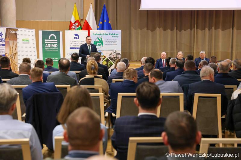 Uczestnicy Debaty Rolnej 2025 w Urzędzie Marszałkowskim
