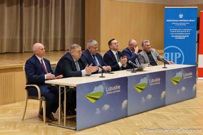 Uczestnicy Debaty Rolnej 2025 w Urzędzie Marszałkowskim