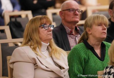 Uczestnicy debaty nt. strategii turystycznej dla województwa lubuskiego, w Urzędzie Marszałkowskim Województwa Lubuskiego w Zielonej Górze 