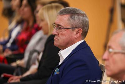 Uczestnicy debaty nt. strategii turystycznej dla województwa lubuskiego, w Urzędzie Marszałkowskim Województwa Lubuskiego w Zielonej Górze 