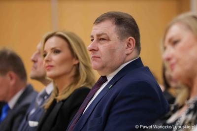 Uczestnicy debaty nt. strategii turystycznej dla województwa lubuskiego, w Urzędzie Marszałkowskim Województwa Lubuskiego w Zielonej Górze 