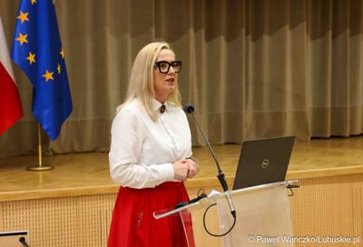 Uczestnicy debaty nt. strategii turystycznej dla województwa lubuskiego, w Urzędzie Marszałkowskim Województwa Lubuskiego w Zielonej Górze 