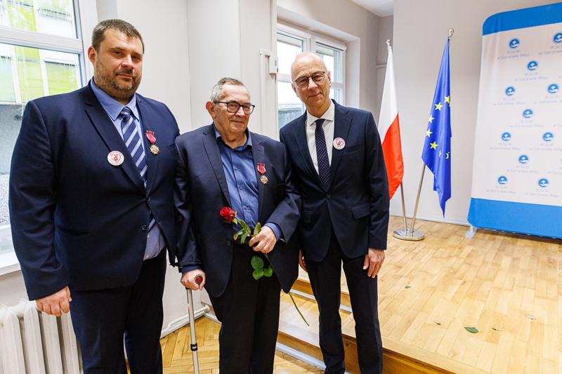 W imieniu Zarządu Województwa i samorządu składam wyrazy najwyższego szacunku i uznania za państwa trud – mówił marszałek Marcin Jabłoński, w obecności minister Izabeli Leszczyny, na uroczystości w gorzowskim szpitalu.