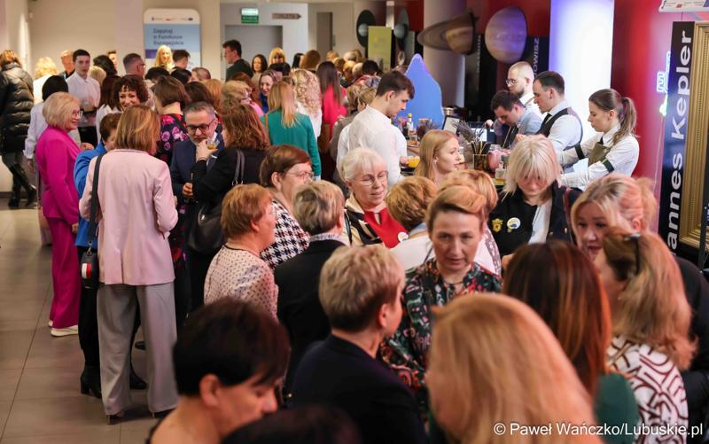 XV Lubuski Kongres Kobiet w zielonogórskim Planetarium Wenus